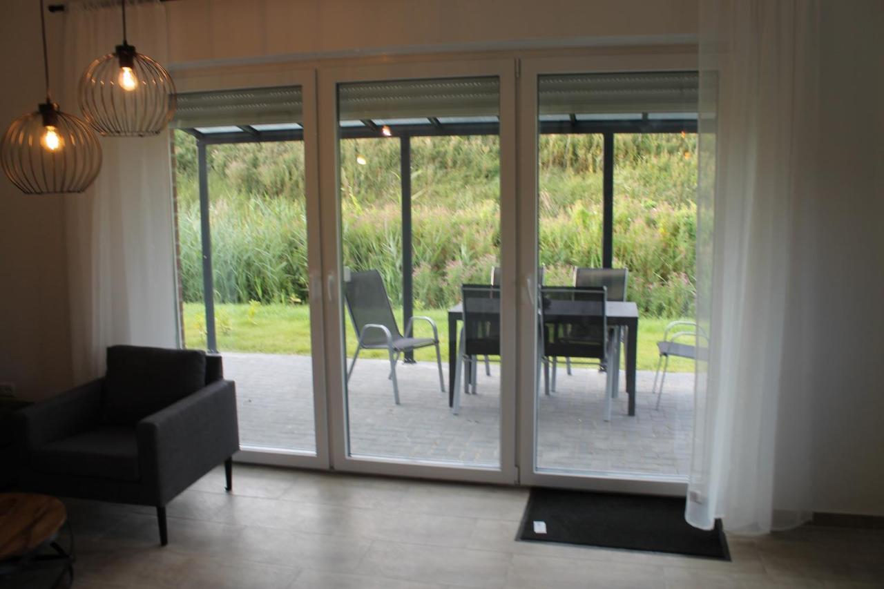 Ferienhaus Am Seedeich Emden Exterior photo